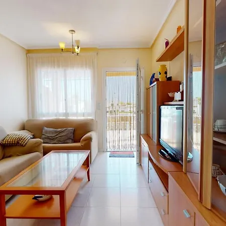 Cozy & Bright Bungalow *
