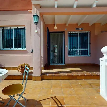 Cozy & Bright Bungalow Torrevieja