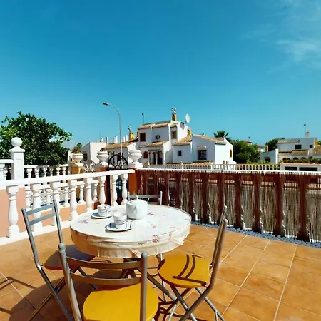 Cozy & Bright Bungalow Holiday home Torrevieja